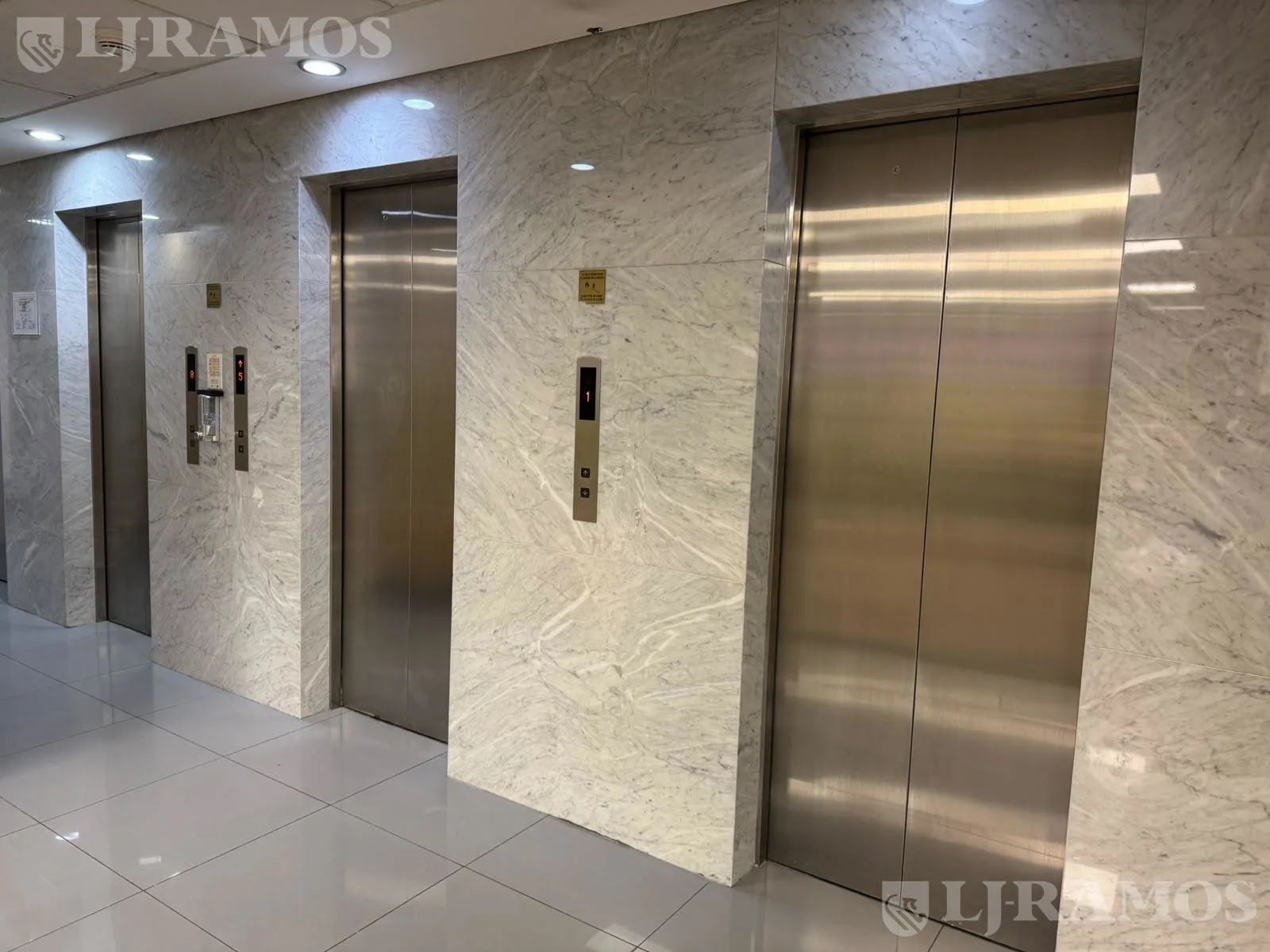 Oficina corporativa en Córdoba al 1600 foto 5