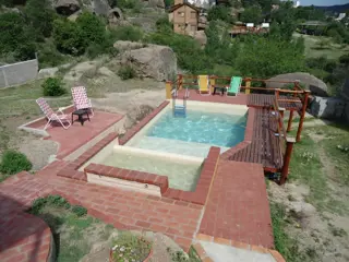 COMPLEJO EN VENTA A 5 MINUTOS DE PLENO CENTRO CASA+3/4 DEPTO PILETA PARQUE foto 1