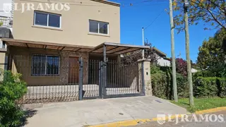 Casa a estrenar con 4 dormitorios en venta en Rincón de Milberg. foto 1