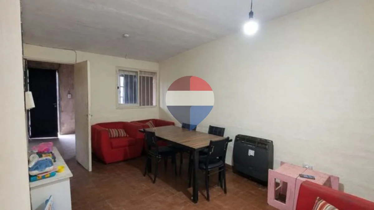 VENTA CASA 200M2 ALTO COMEDERO 2 HABITACIONES