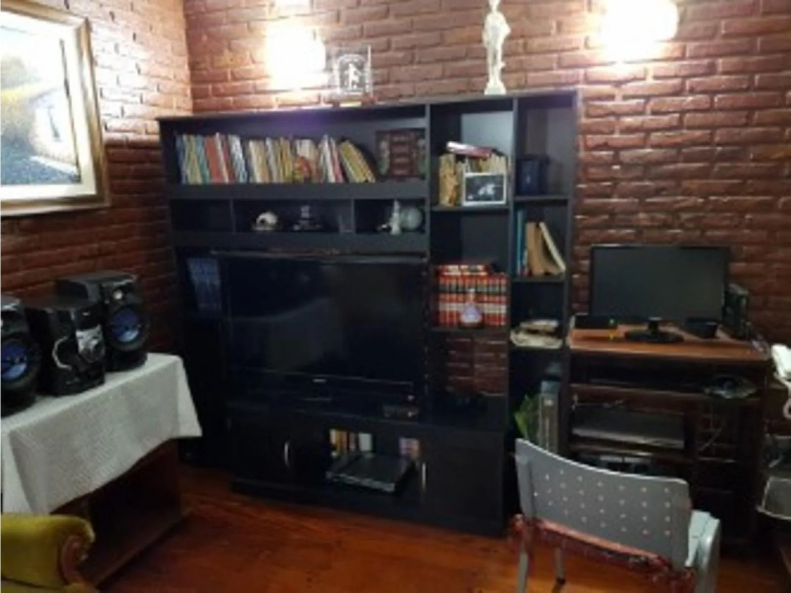 Vendo Lujosa Casa Con Diseño De Arquitectura Premiada HAEDO B.GUEMES foto 5