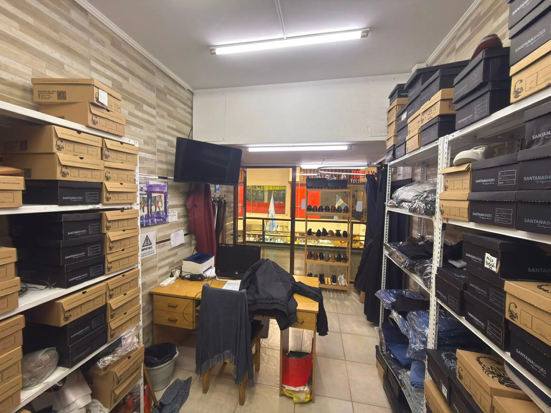 LOCAL COMERCIAL EN VENTA GALERIA ROSARIO foto 2