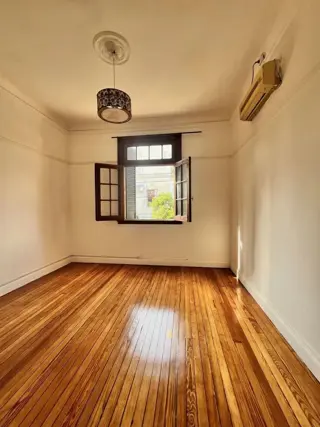 SE VENDE CASA EN FLORES APTO CREDITO foto 4