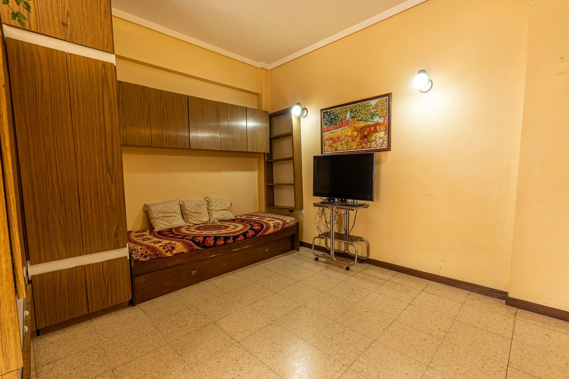 VENTA monoambiente zona aldrey muy luminoso foto 4