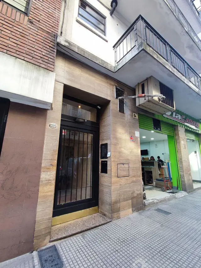 VENTA DEPTO 2 AMBIENTES TUCUMÁN 2200 BALVANERA