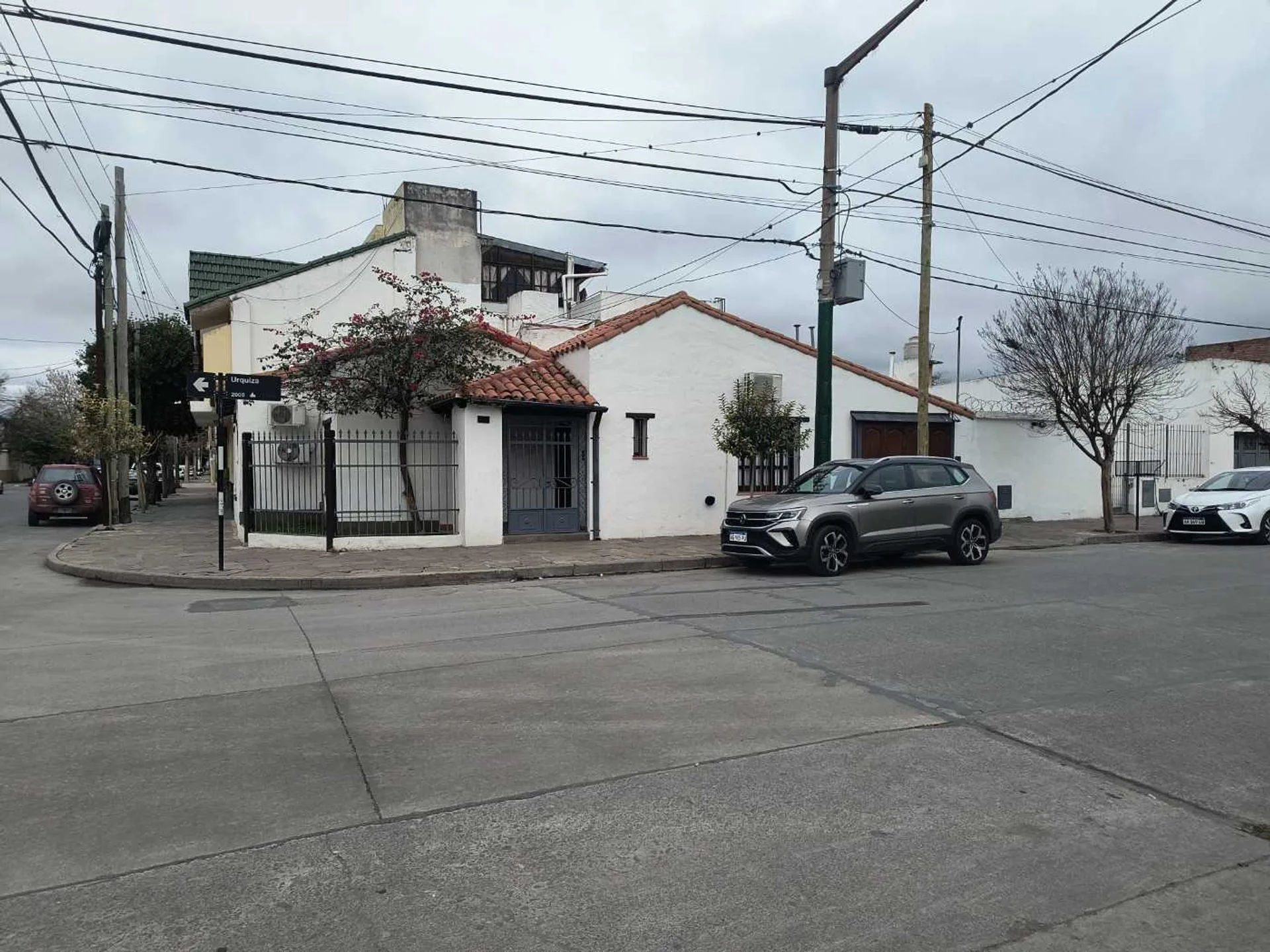 Venta casa remodelada macrocentro apta crédito foto 2
