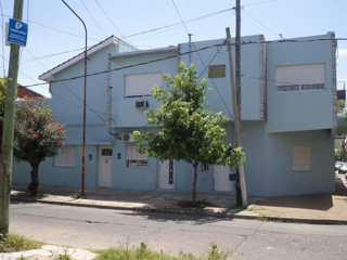 Block en esquina en venta de departamentos de 2 ambientes, 3 ambientes y 4 ambientes con cochera foto 2