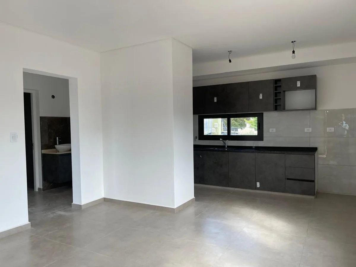 VENTA CASA EN CARRODILLA - 2 HABITACIONES - LUJAN foto 4