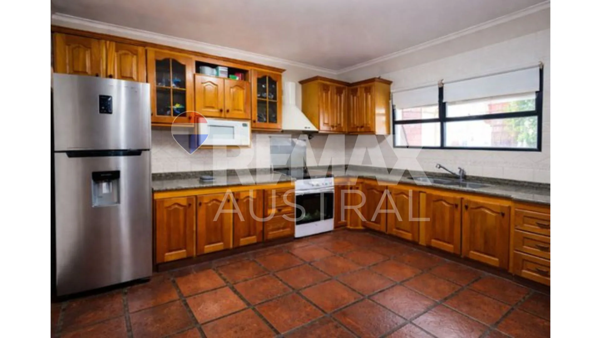 CASA DE 3 DORMITORIOS RADA TILLY QUINCHO foto 4