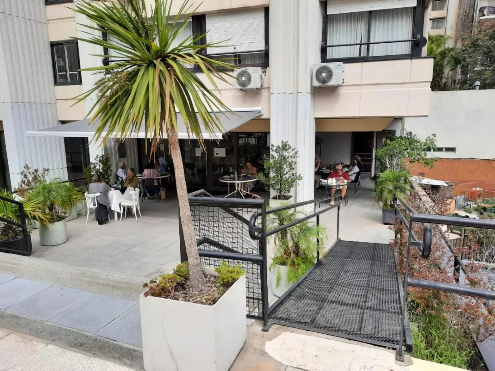2-bedroom apartment in Recoleta – photo 16 of 19