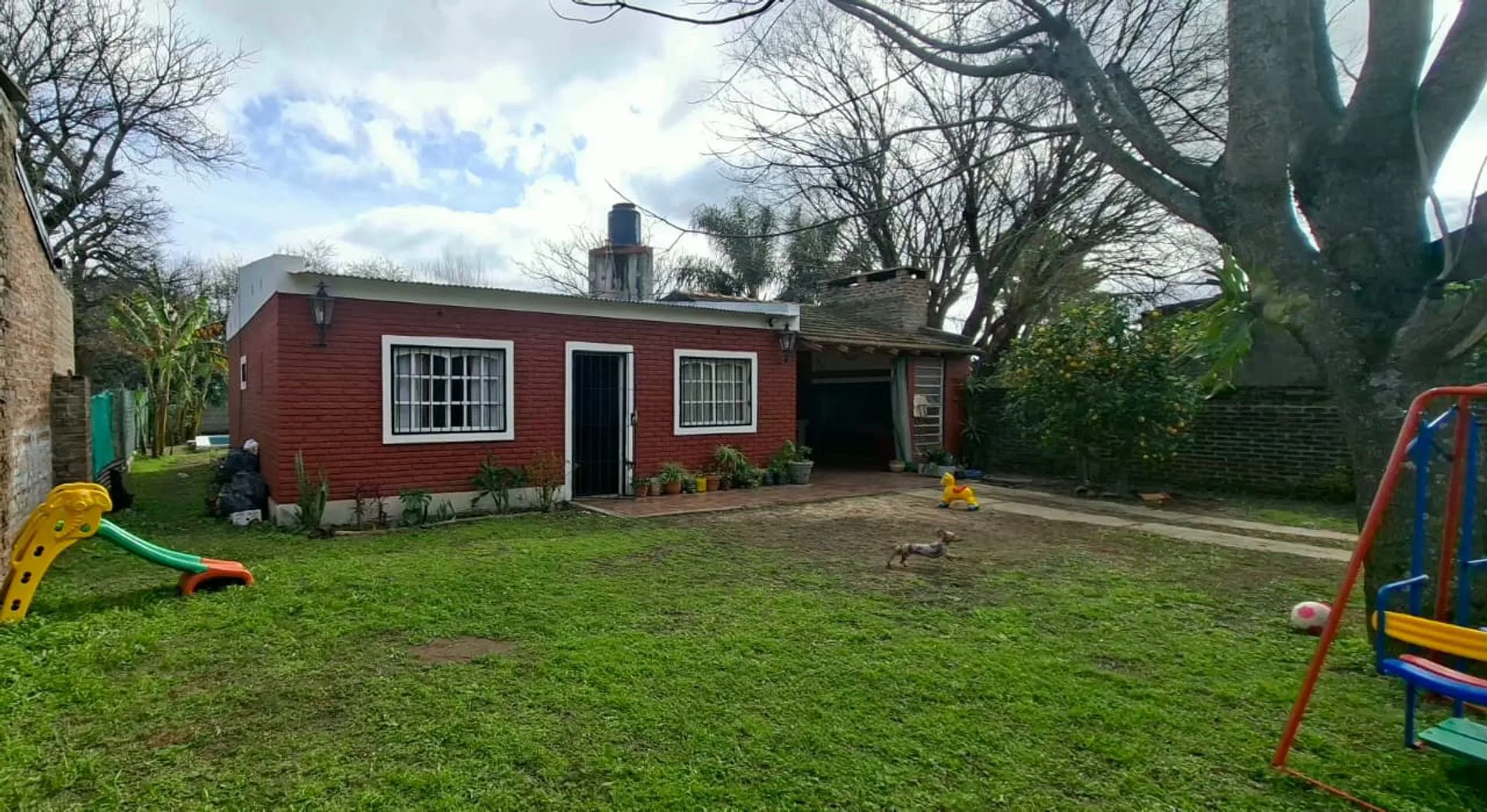 VENTA QUINTA EN COLASTINE foto 2
