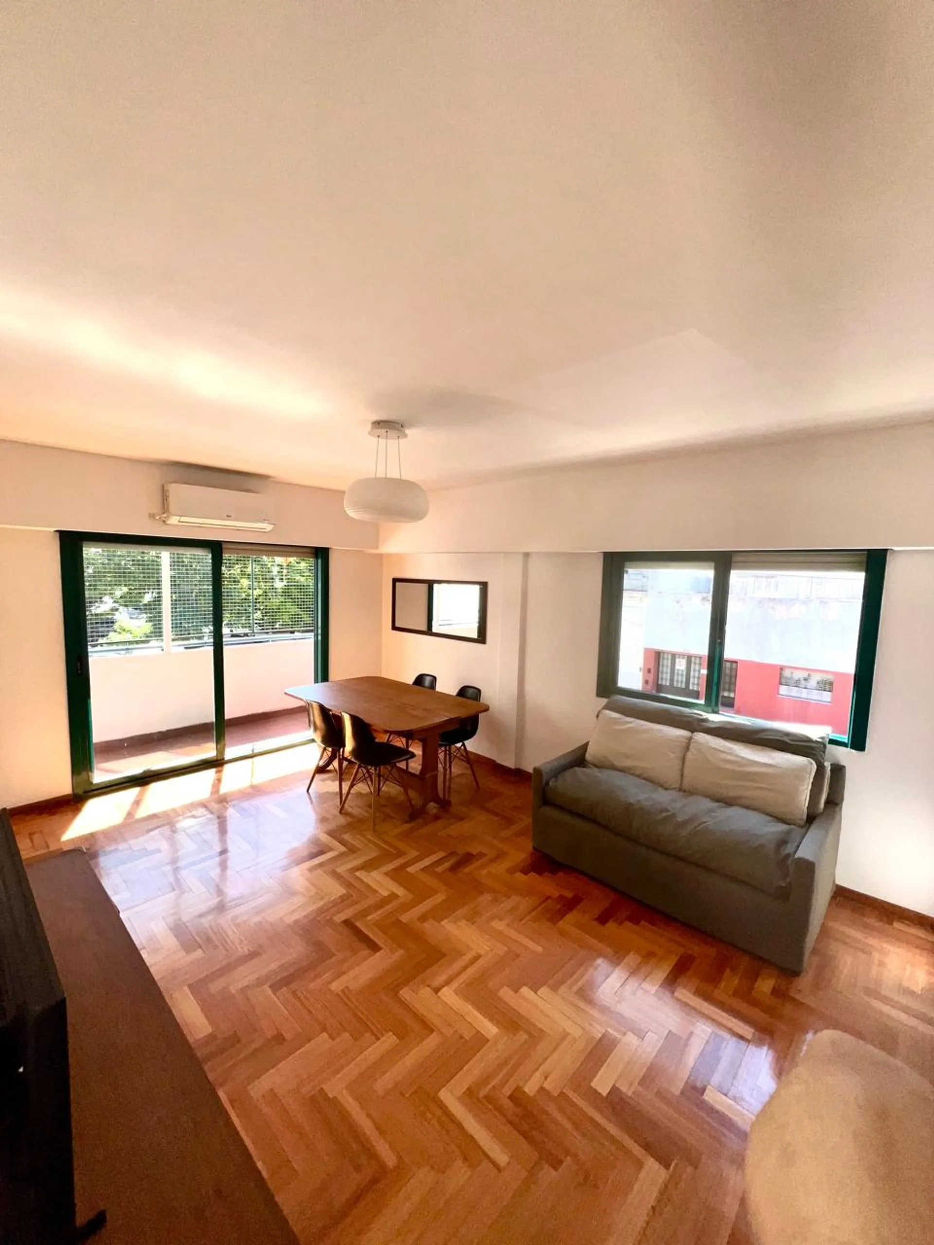 DEPARTAMENTO 2 AMBIENTES EN V. URQUIZA CON BALCON foto 3