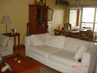Excelente departamento de 3 ambientes con cochera, Quilmes centro. foto 2