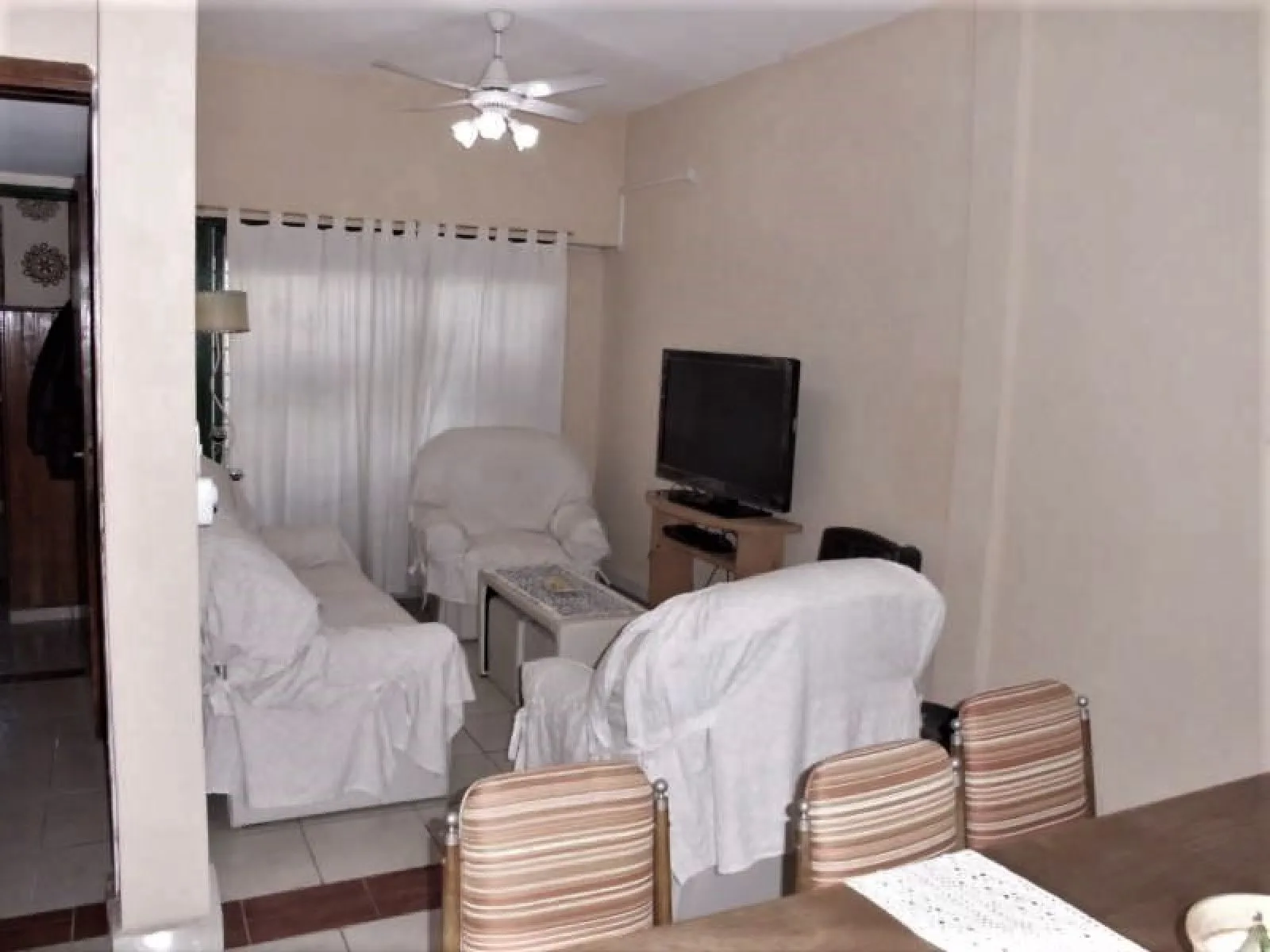 Dos casas estilo PH | Morón | a 5 cuadras de la estacion foto 3