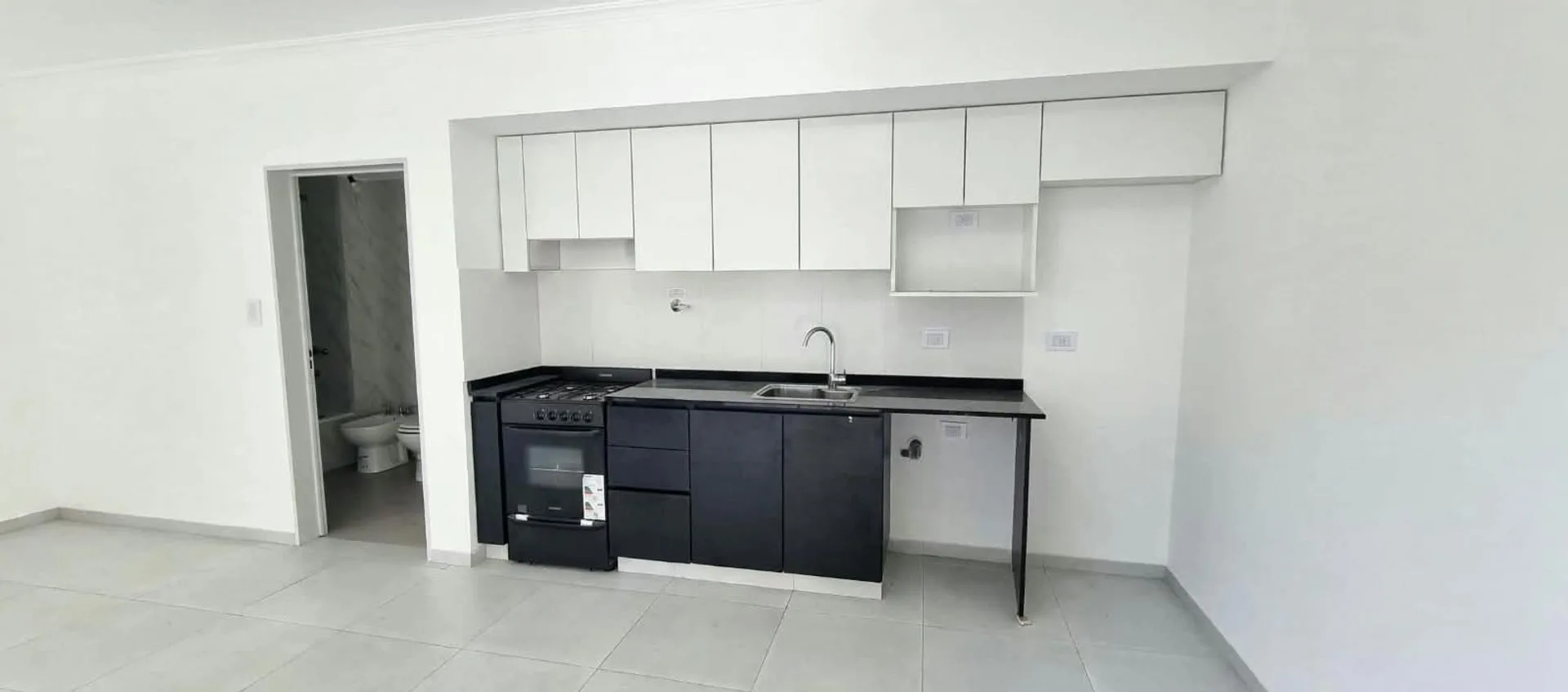 DPTO C/ PATIO, PARRILLA A ESTRANAR-VILLA RIACHUELO