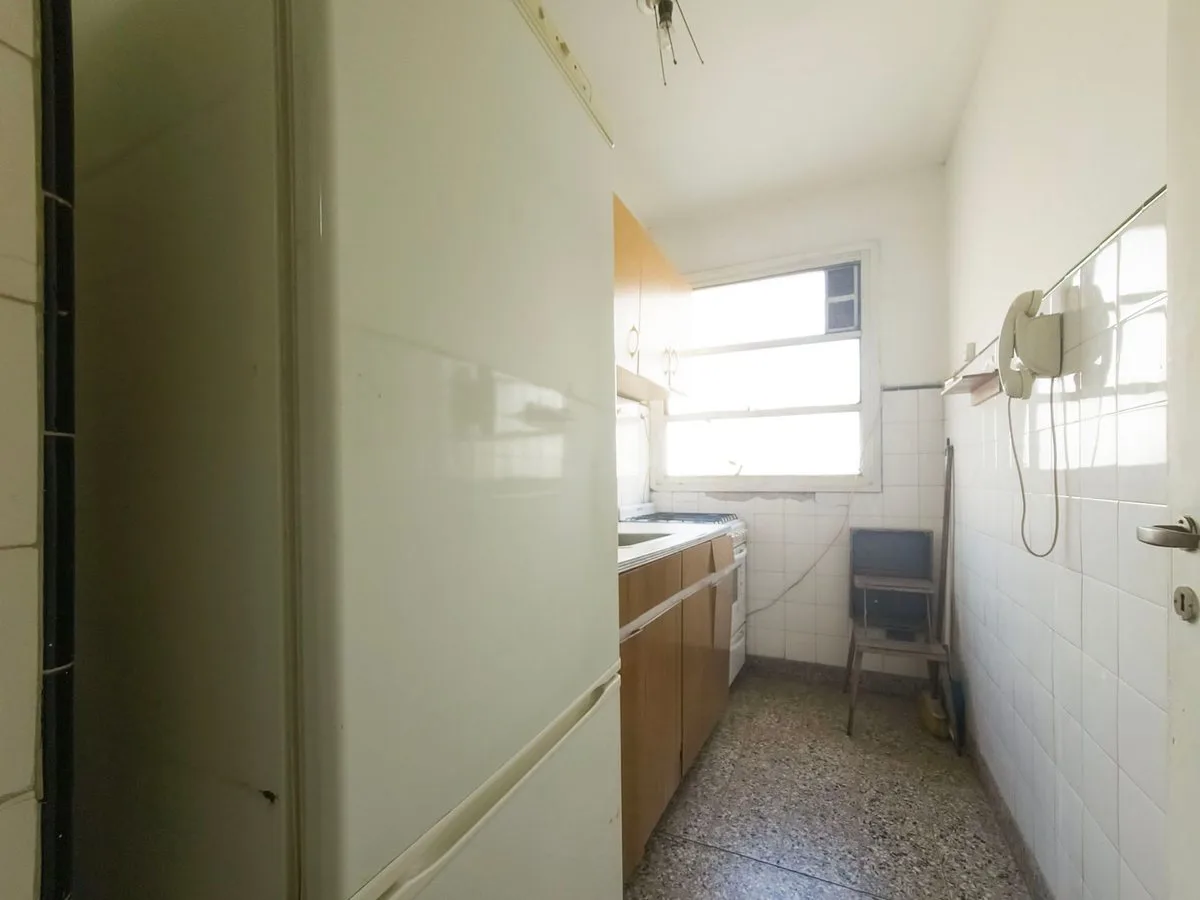 Departamento 2 ambientes frente balcón oportunidad foto 4