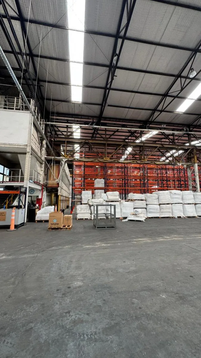 Depósito en alquiler con Racks 1.600 m2 con 1.600 posiciones de racks de 4 y 5 niveles - u$s 8/ m2 foto 2
