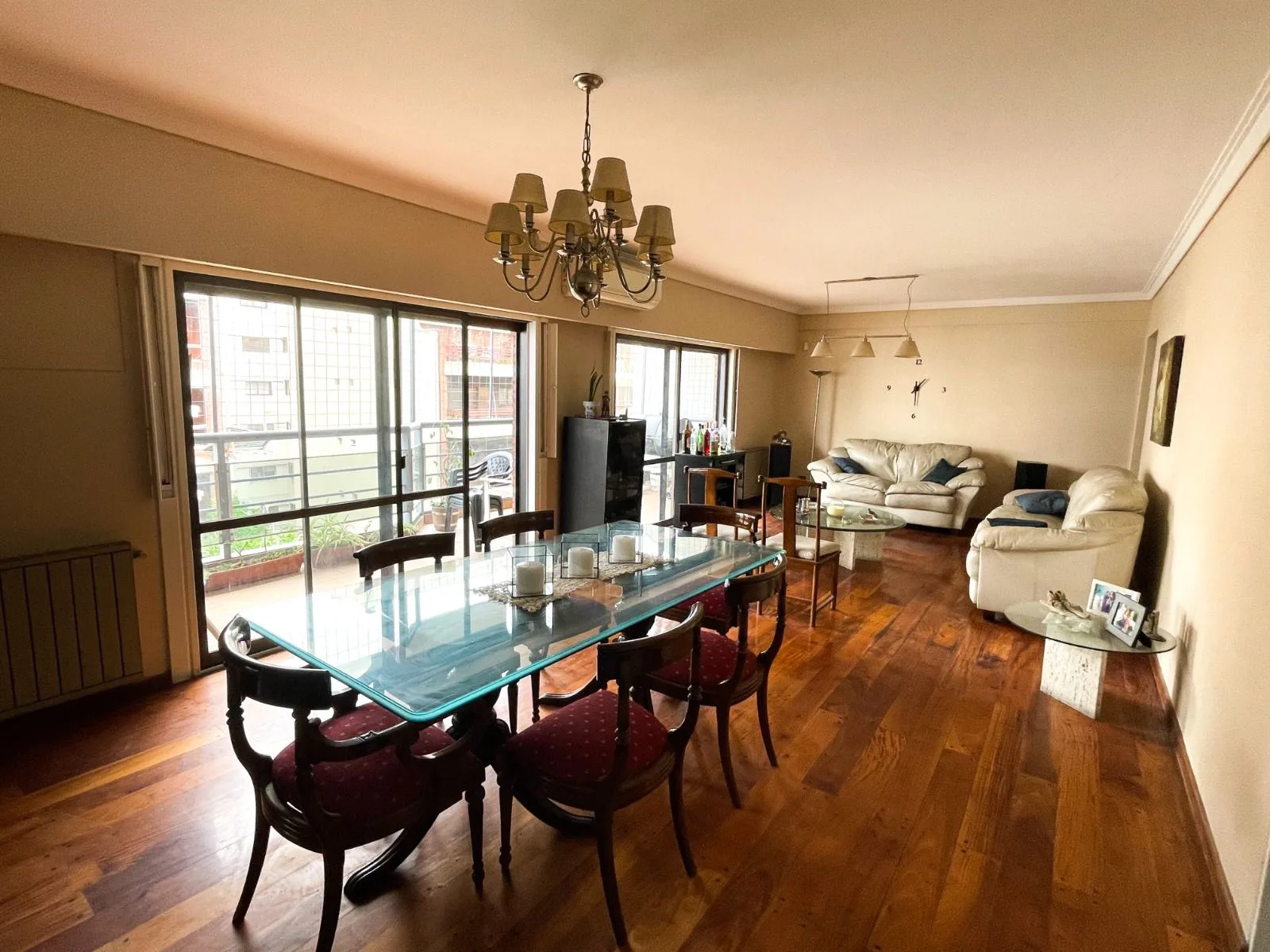 Hermoso Piso en Venta Gran Balcón Aterrazado al Frente foto 2