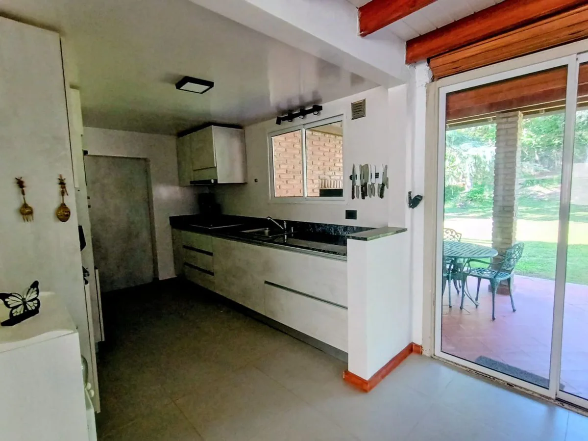 Casa de 4 amb en Country Club Nautico Escobar foto 4