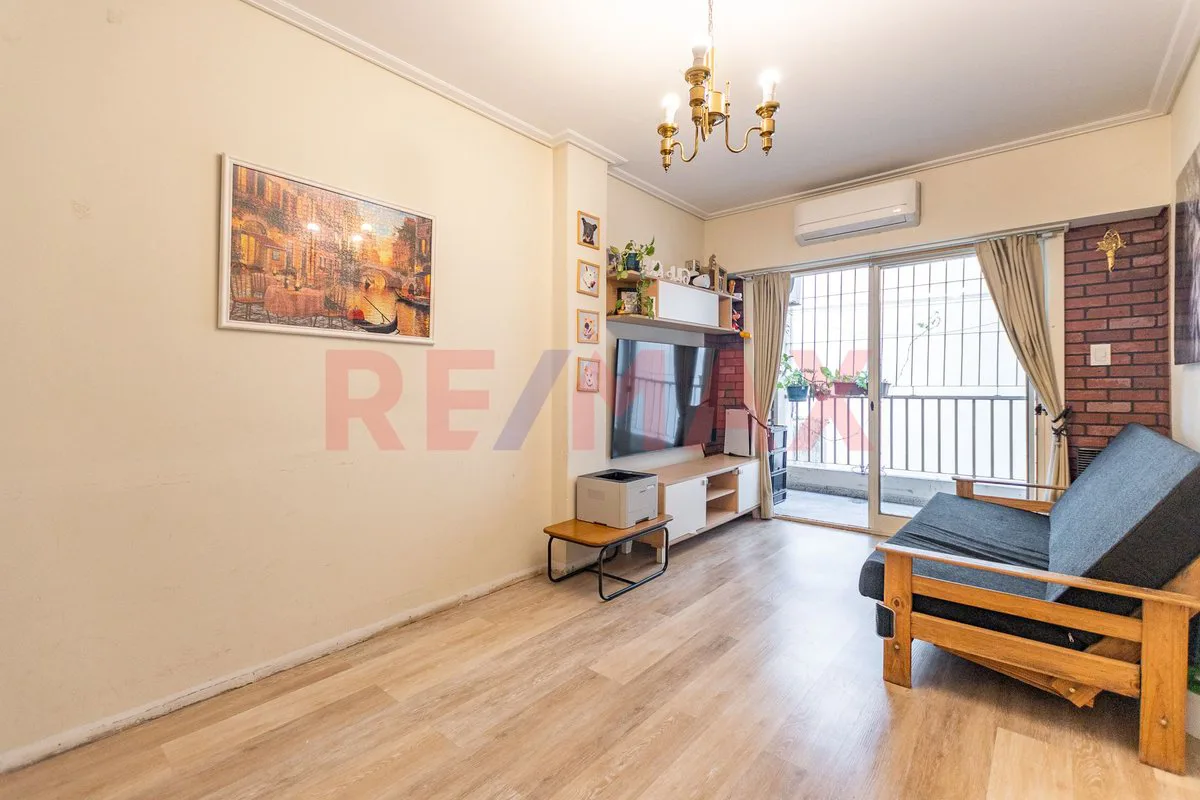 Venta Semipiso, 4 amb., Plaza Misericordia, Flores foto 3