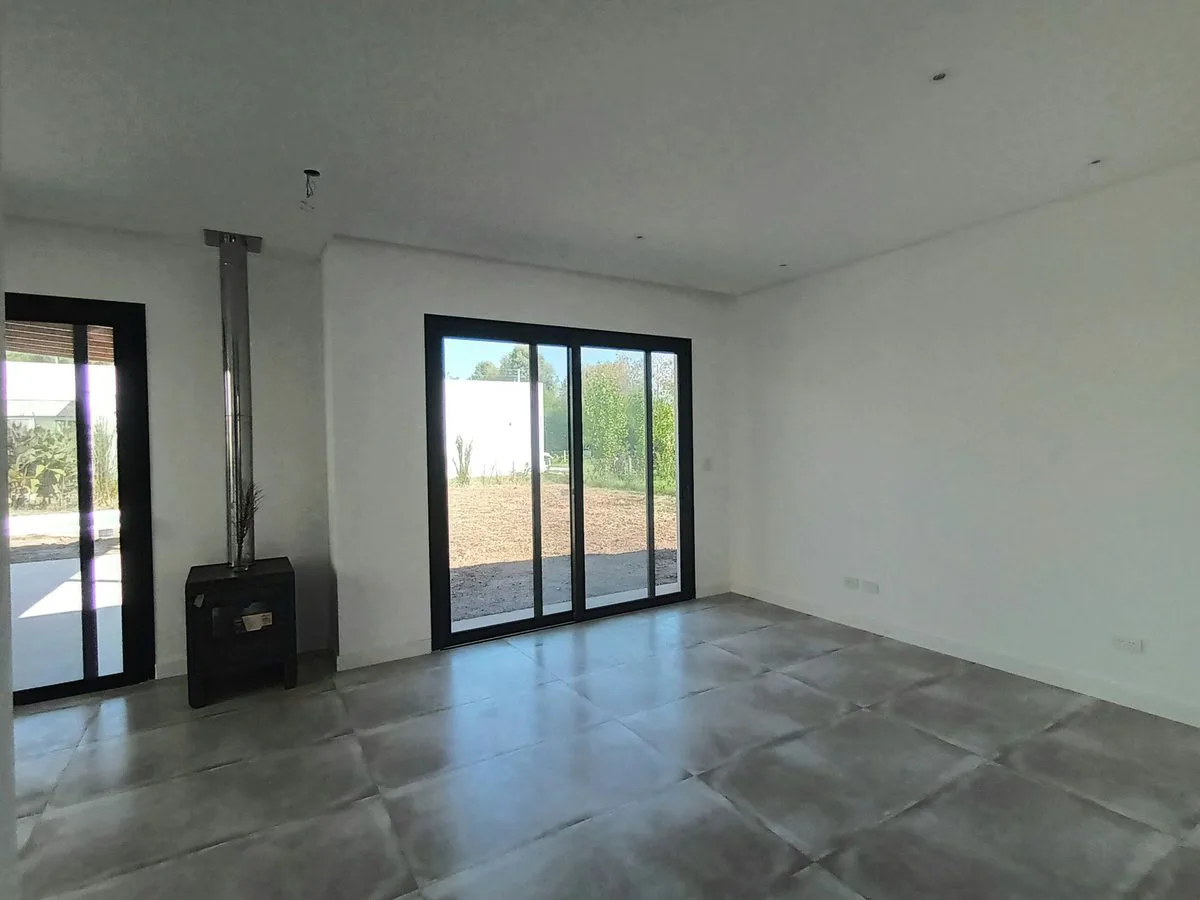 VENTA CASA ESTRENAR MANZANARES PILAR B SANTA CLARA foto 5