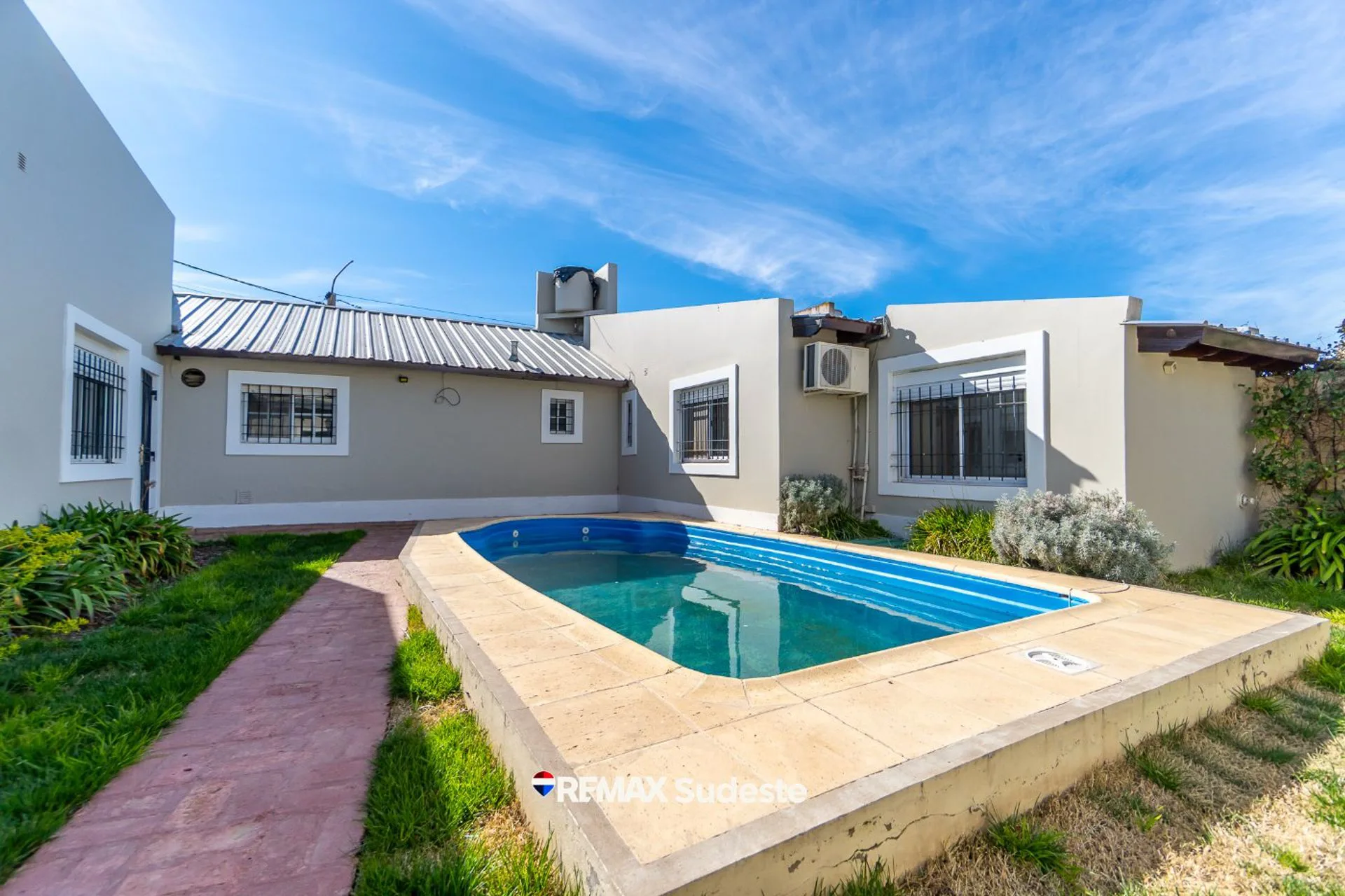 VENTA CASA PATAG NORTE, 3 DORMIS, PILETA, QUINCHO foto 3