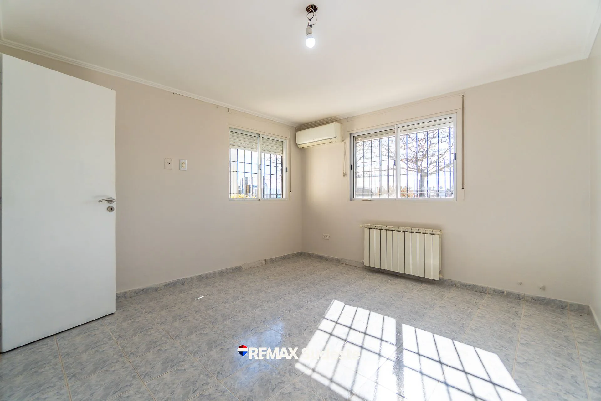 VENTA CASA PATAG NORTE, 3 DORMIS, PILETA, QUINCHO foto 4