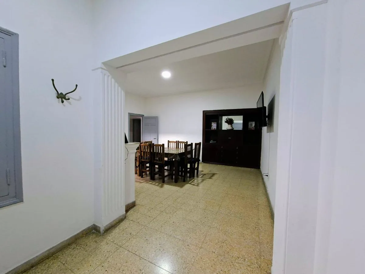 VENTA DEPARTAMENTO 3 d. con PATIO Y GRAN TERRAZA foto 2