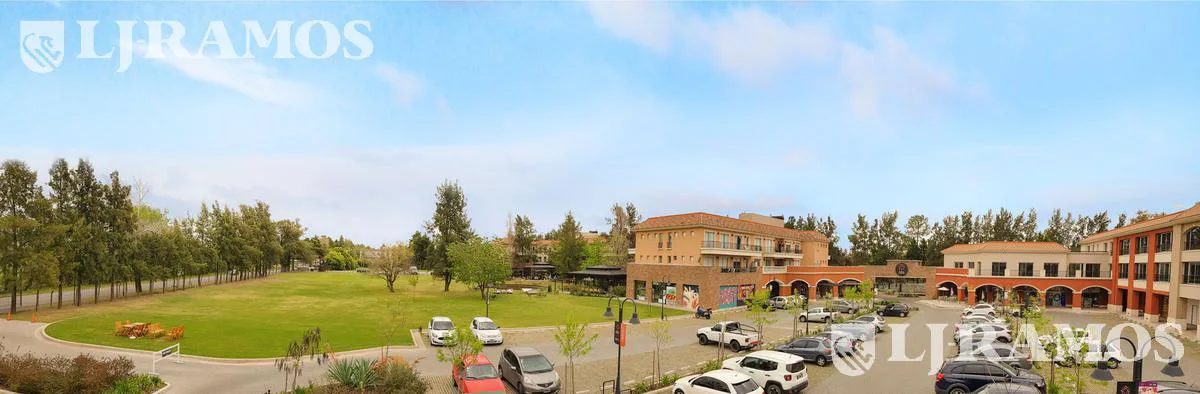 Local - Pueblo Camaño foto 2