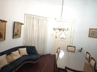 venta casa 3 amb mucho parque Quilmes centro foto 4