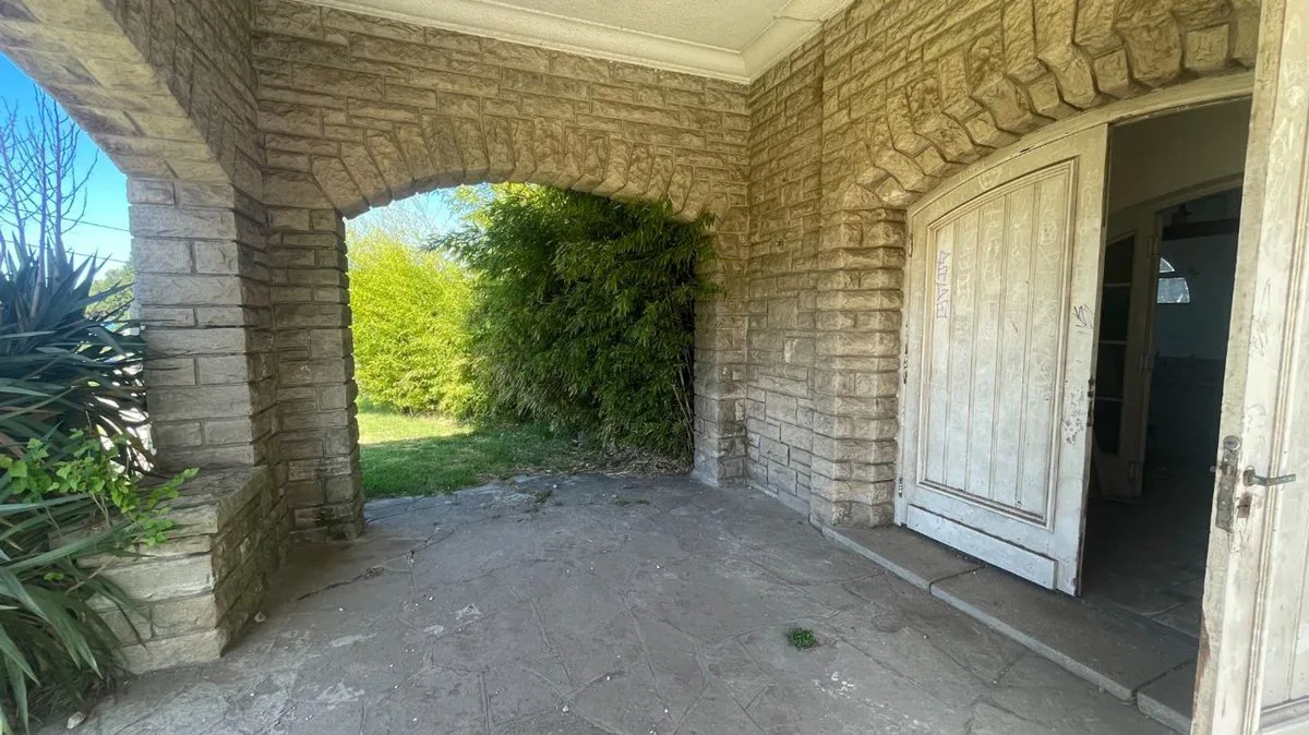 VENTA LOCAL PROYECTO COMERCIAL ACANTILADOS PH foto 3