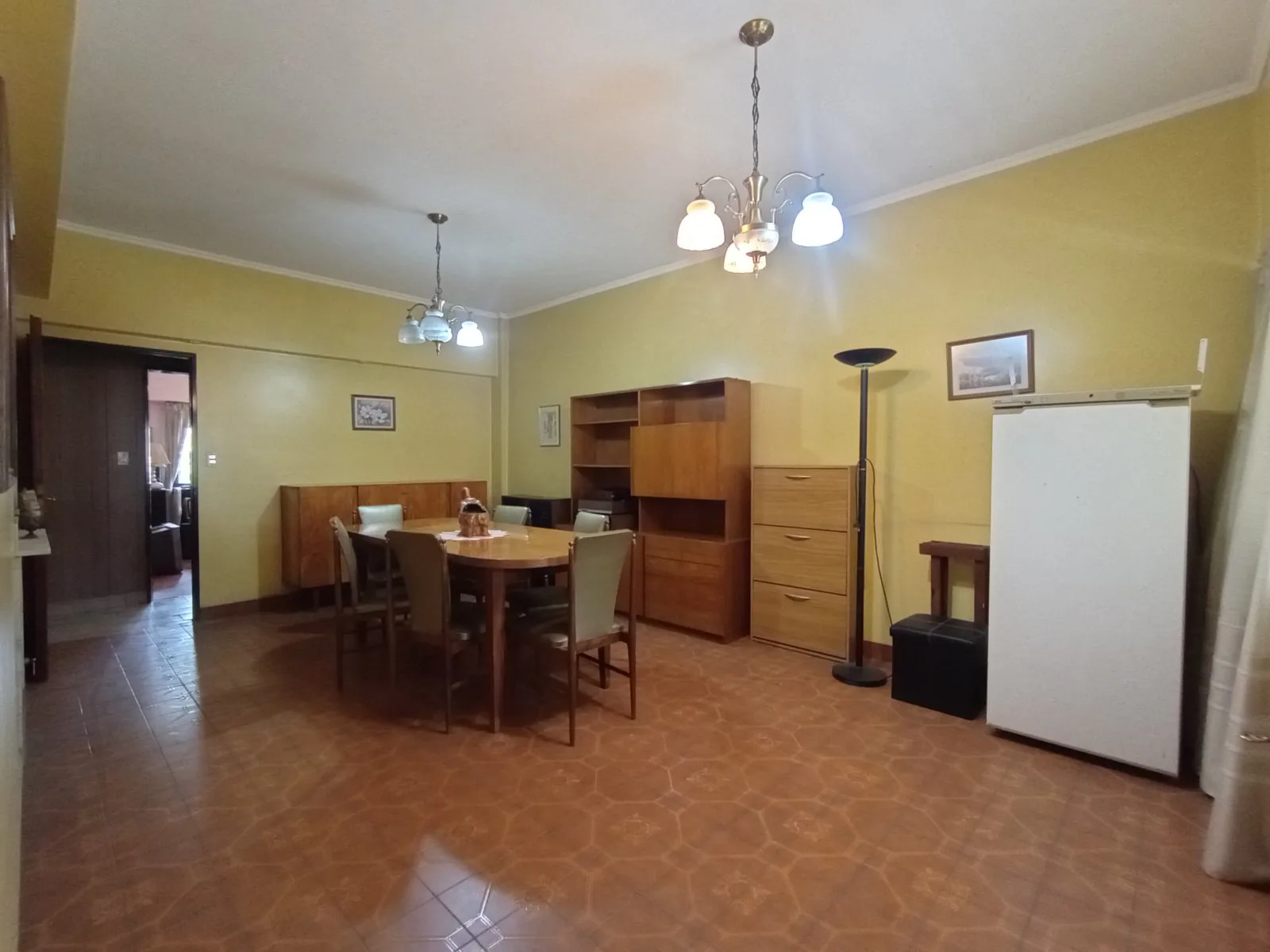 Excelente propiedad para 2 familias en Lote de 9,80x43 foto 2