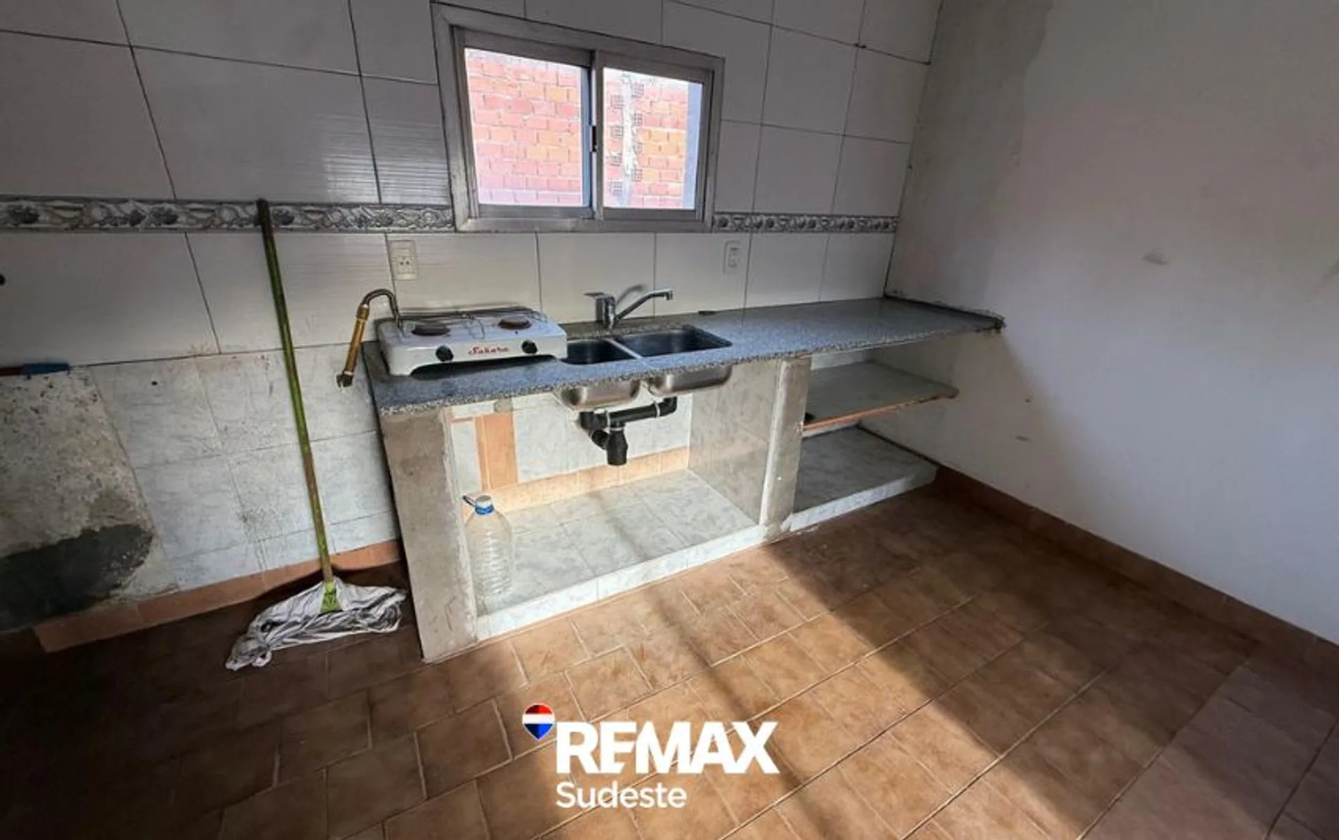 CASA A REFACCIONAR foto 4