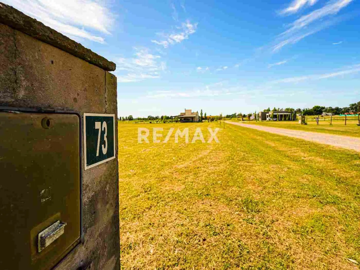 Lote  en venta con vista abierta al Golf foto 2