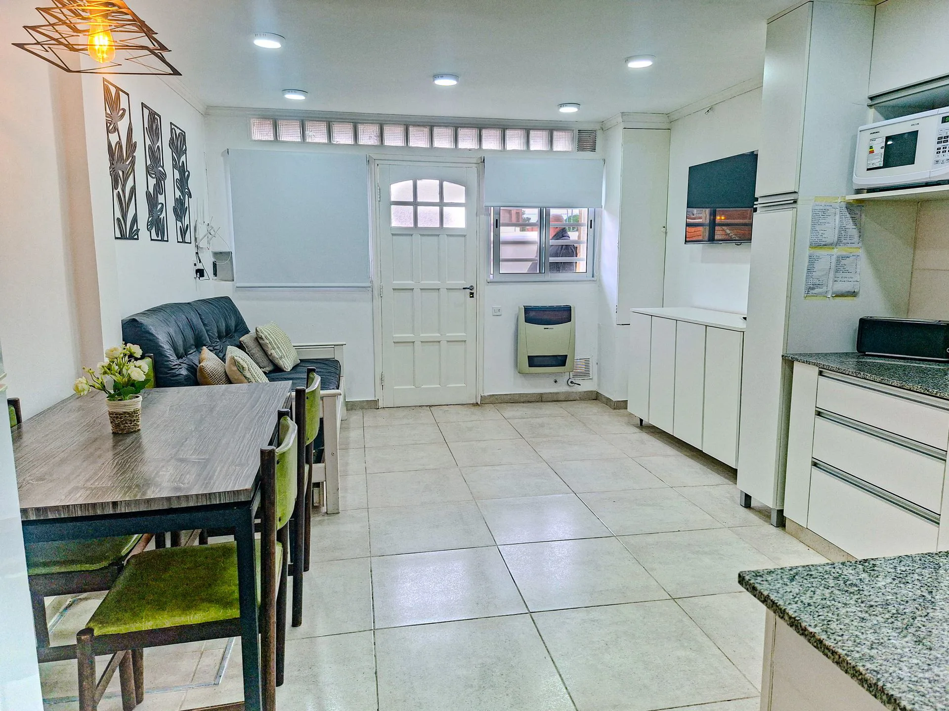 Venta departamento 3 ambientes zona Faro Norte foto 5
