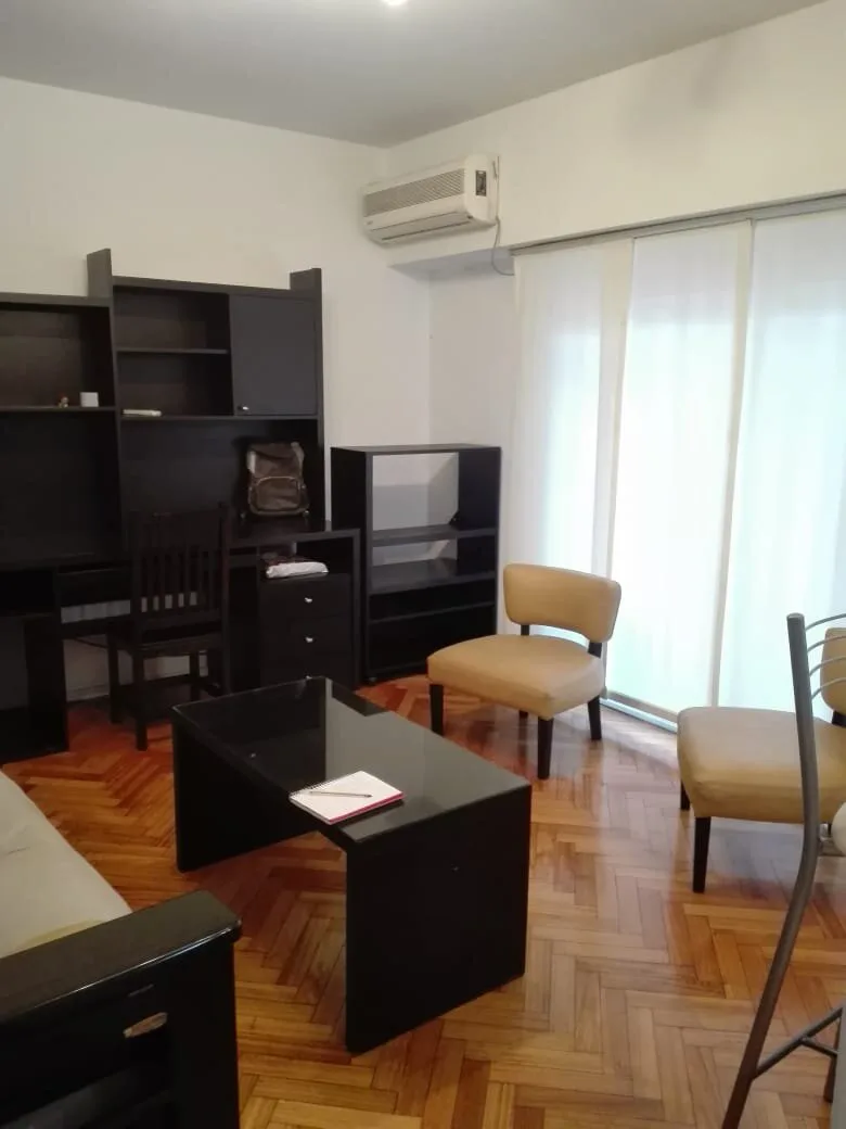 Recoleta, Av Pueyrredón 900, piso 4, 2 amb, 50m2, $ 920,000 + expensas + servicios. 02-08-26 foto 3