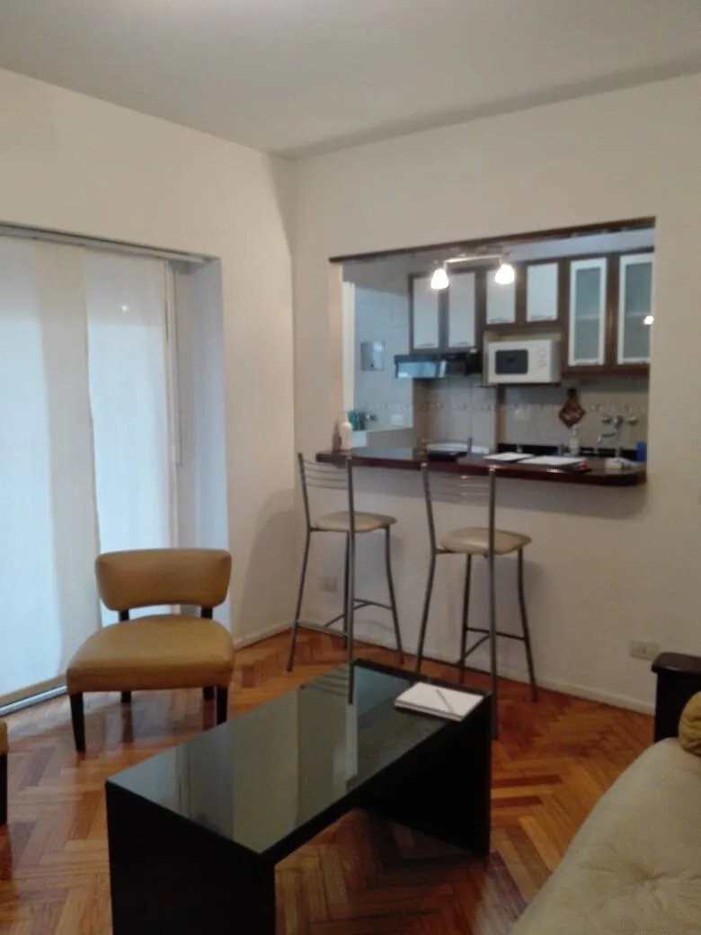 Recoleta, Av Pueyrredón 900, piso 4, 2 amb, 50m2, $ 920,000 + expensas + servicios. 02-08-26 foto 5