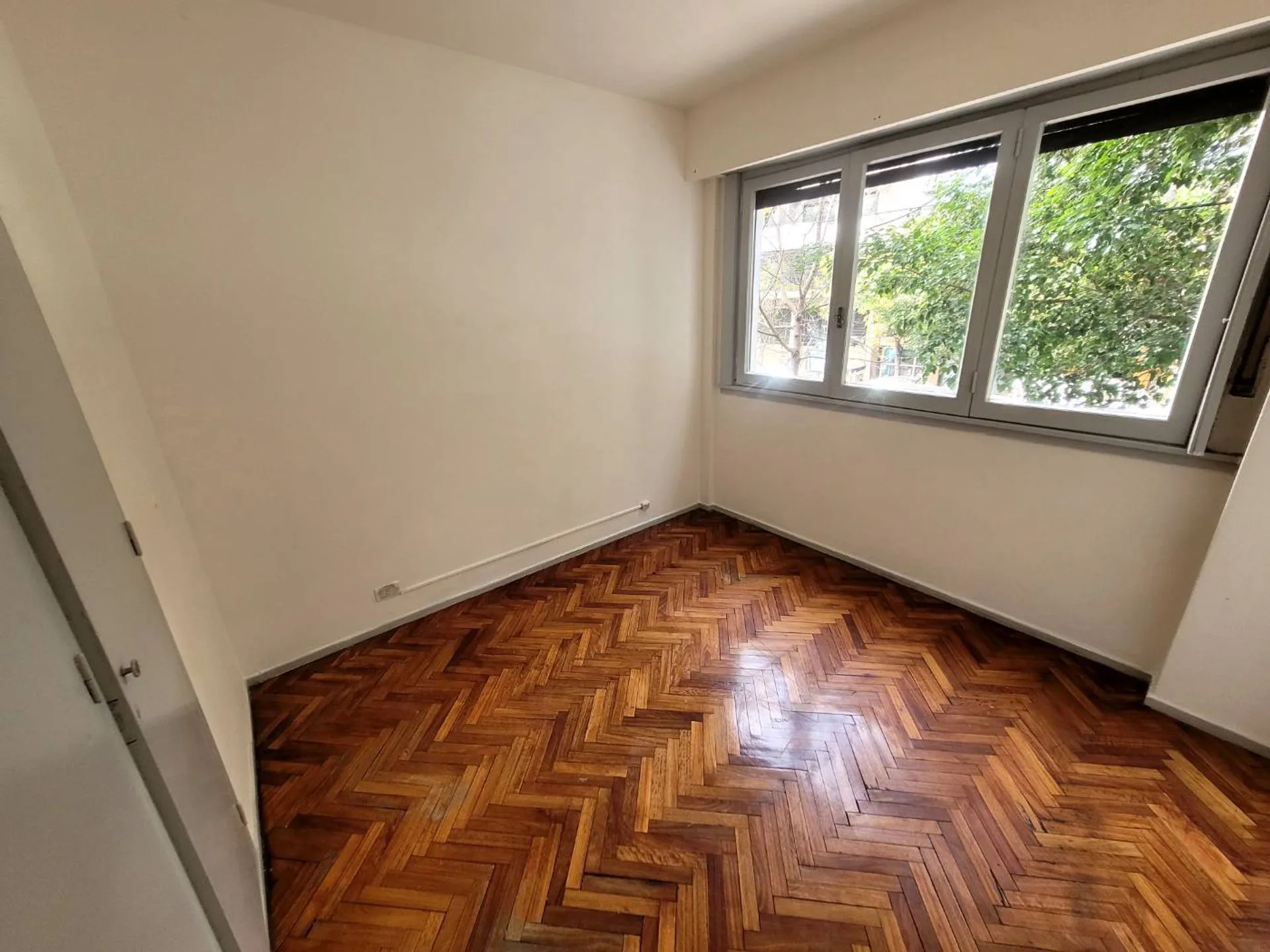 VENTA DEPARTAMENTO 4 AMBIENTES CABALLITO C/BAULERA foto 5