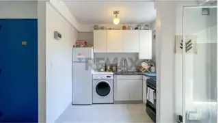 Venta Depto. 2 ambientes c/patio-RECICLADO A NUEVO foto 4