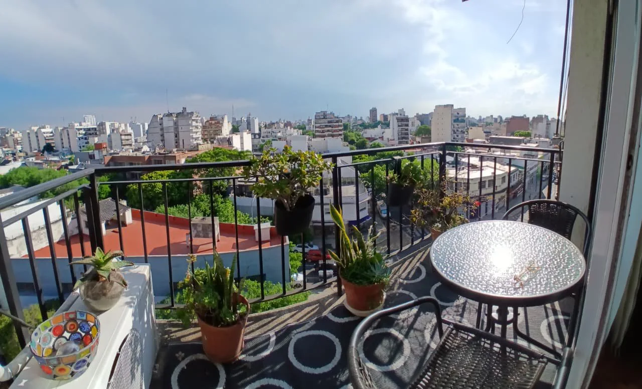 Semipiso Alto 3 Amb C/dep con Hermosas Vistas Abiertas en Venta en Villa Crespo foto 2