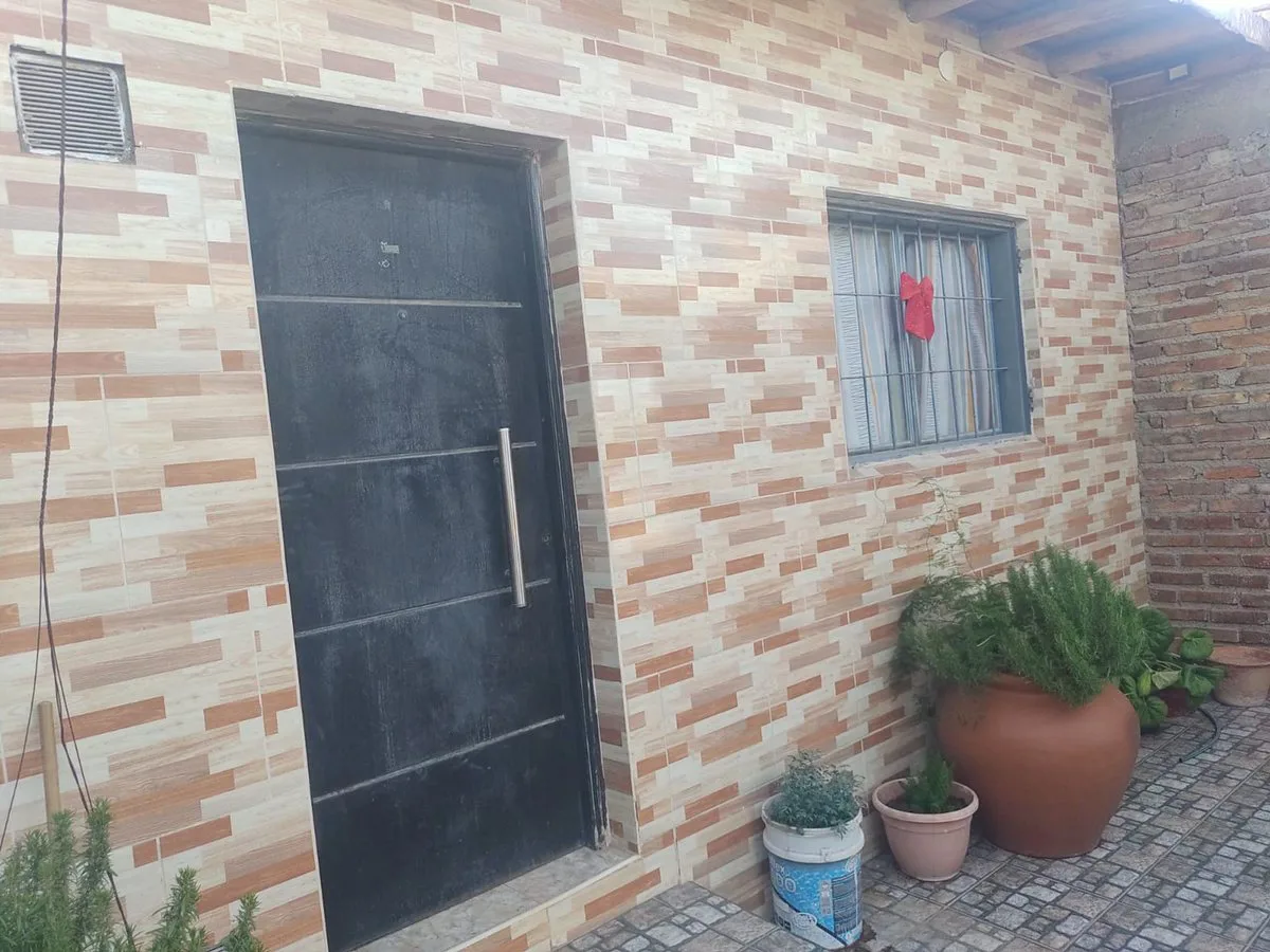 CASA EN VENTA EN VERTIENTES DEL PEDEMONTE foto 2