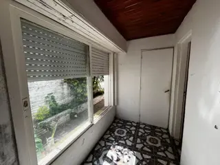 VENTA  CASA  CON LOCAL RAMALLO EXCELENTE UBICACION foto 3