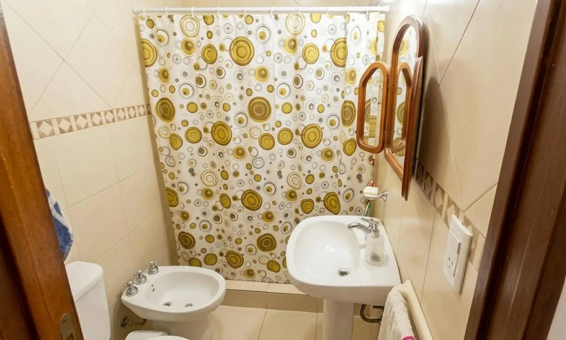 VENTA DE CASA DE 3 DORMITORIOS A RECICLAR BELGRANO foto 4