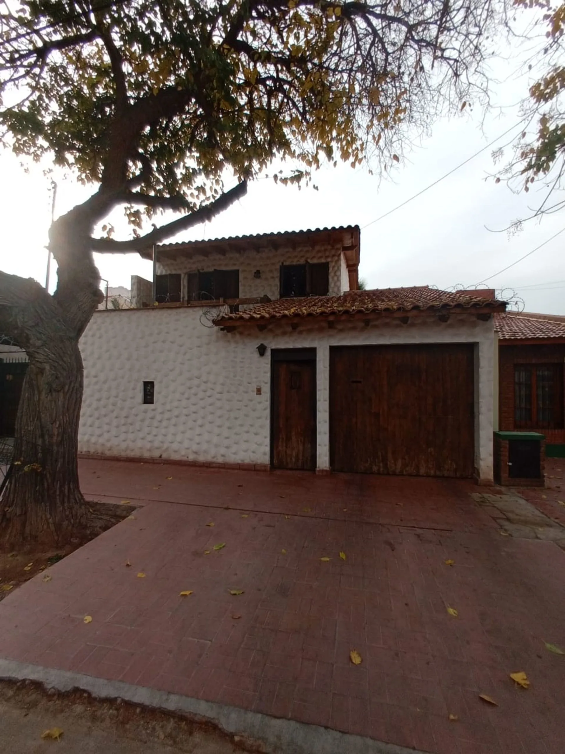 ALQUILER CASA CAPITAL 4ta OESTE foto 2