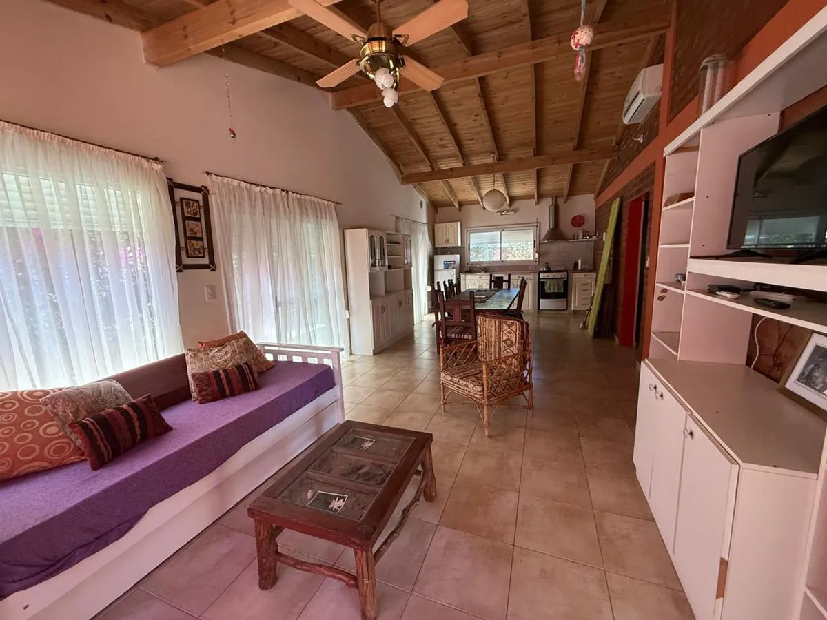 VENTA DOS CASAS EN UN MISMO LOTE- BARRIO LAS DUNAS foto 4