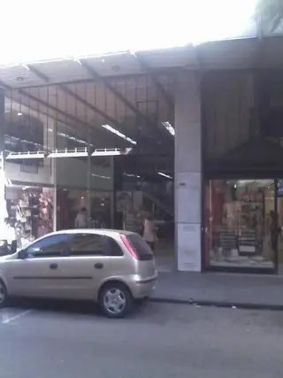 Local en Venta en Rosario - San Luis 1665 foto 2