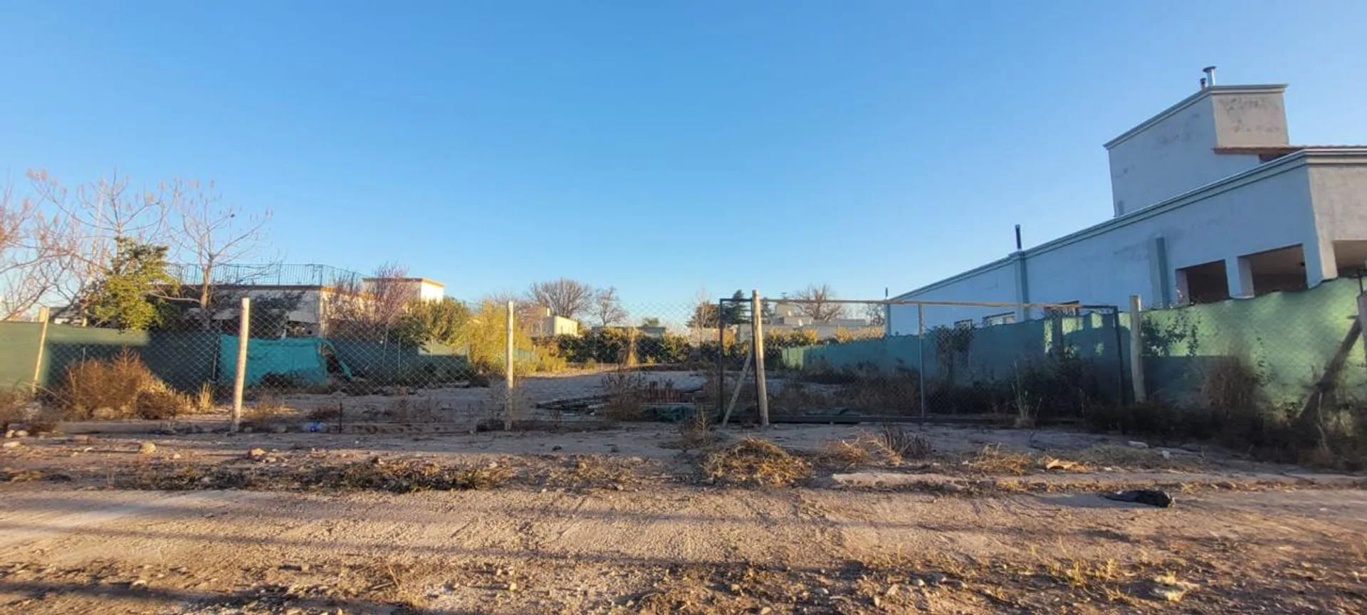 LOTE EN VENTA EN BARRIO PORTILLO DE PASO foto 2