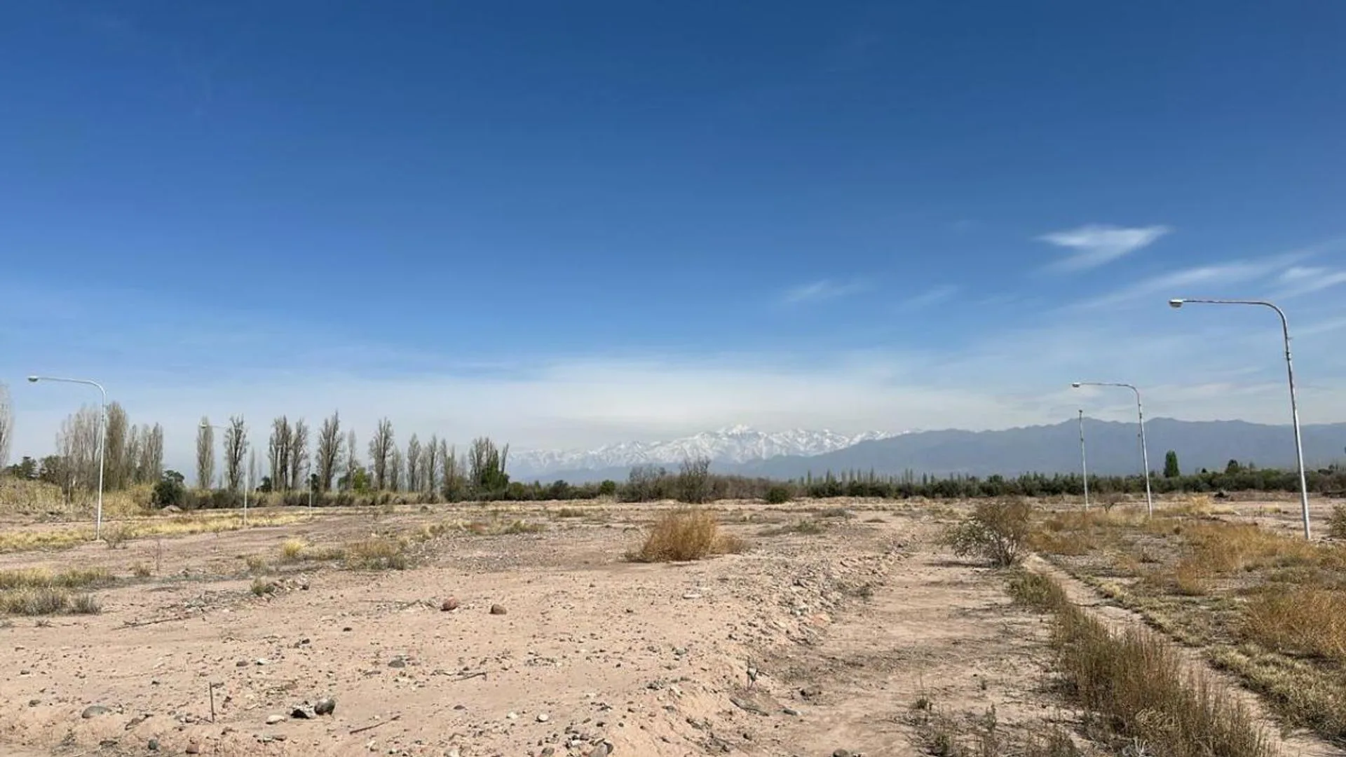 Terreno en Venta. Barrio La Arbequina. Lulunta foto 3