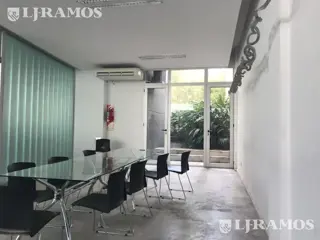 Oficina en venta de 160 m2 en Olivos foto 4