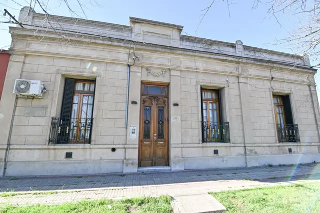SE VENDE QUINTA EN EL MEDIO DE LA CIUDAD 960 m2
